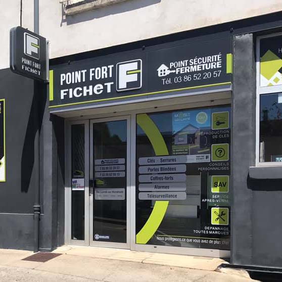 Intervention rapide pour la sécurité de maisons à Auxerre.