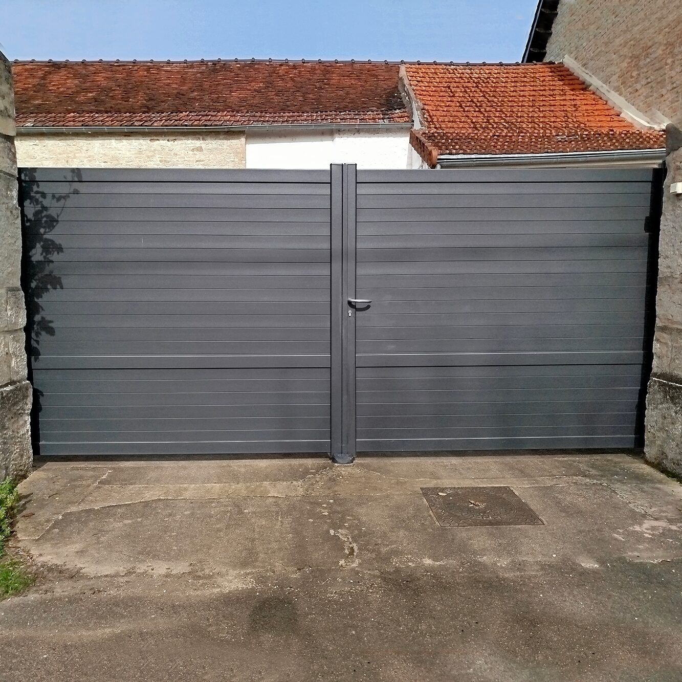 portail proche Auxerre 89